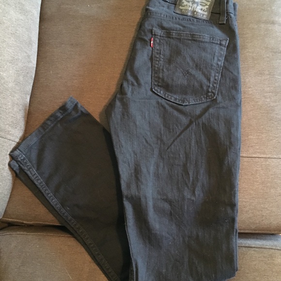 Levi’s - Picture 2 of 7